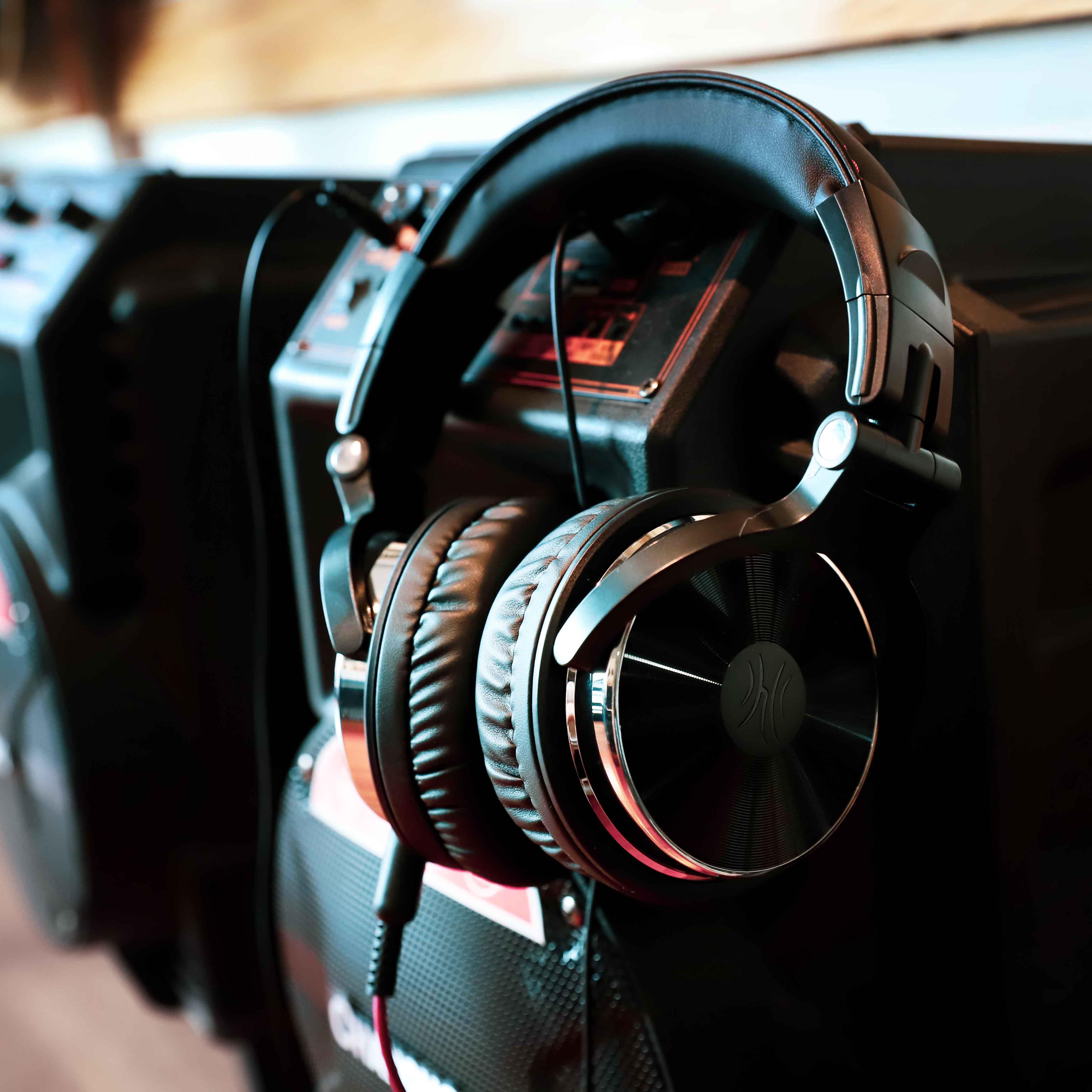 OneOdio Pro 10 Over Ear Headphones